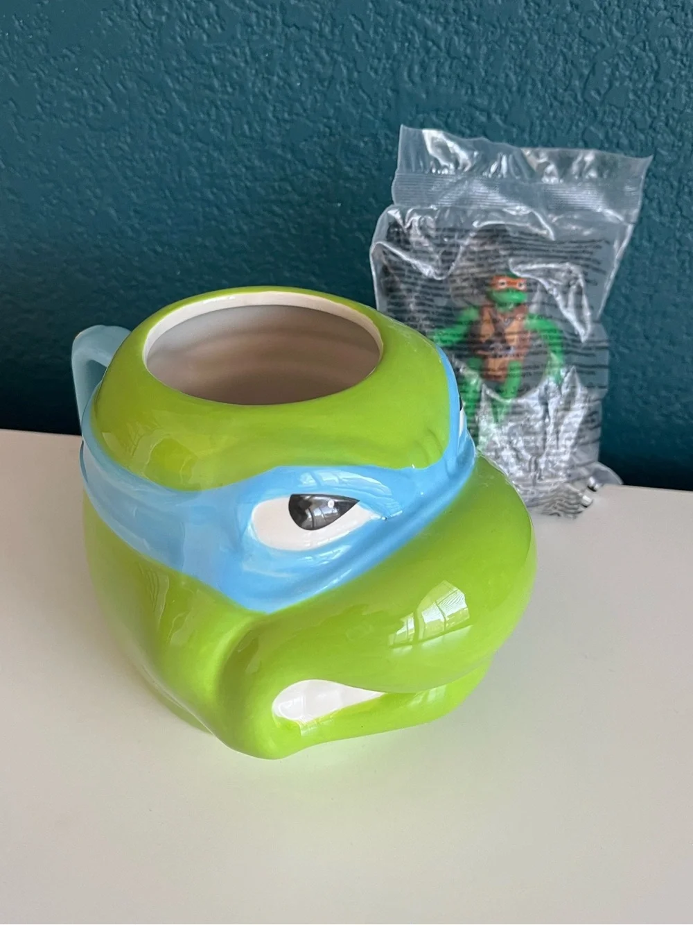 Silver Buffalo TMNT Teenage Mutant Ninja Turtles Leonardo 24oz Mug Cup
